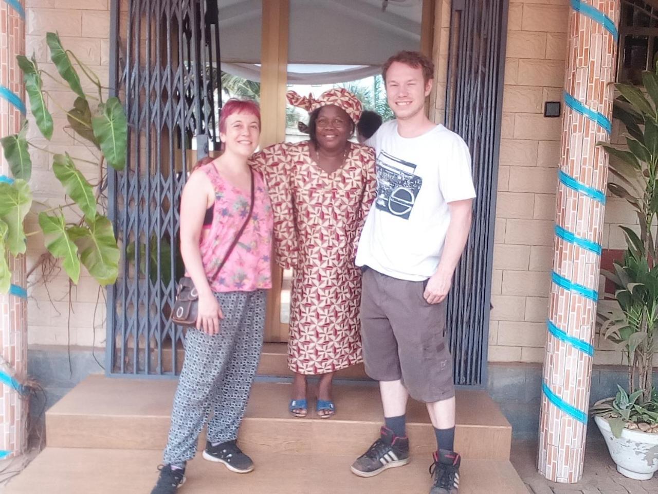 Marys Guest House Lome Luaran gambar